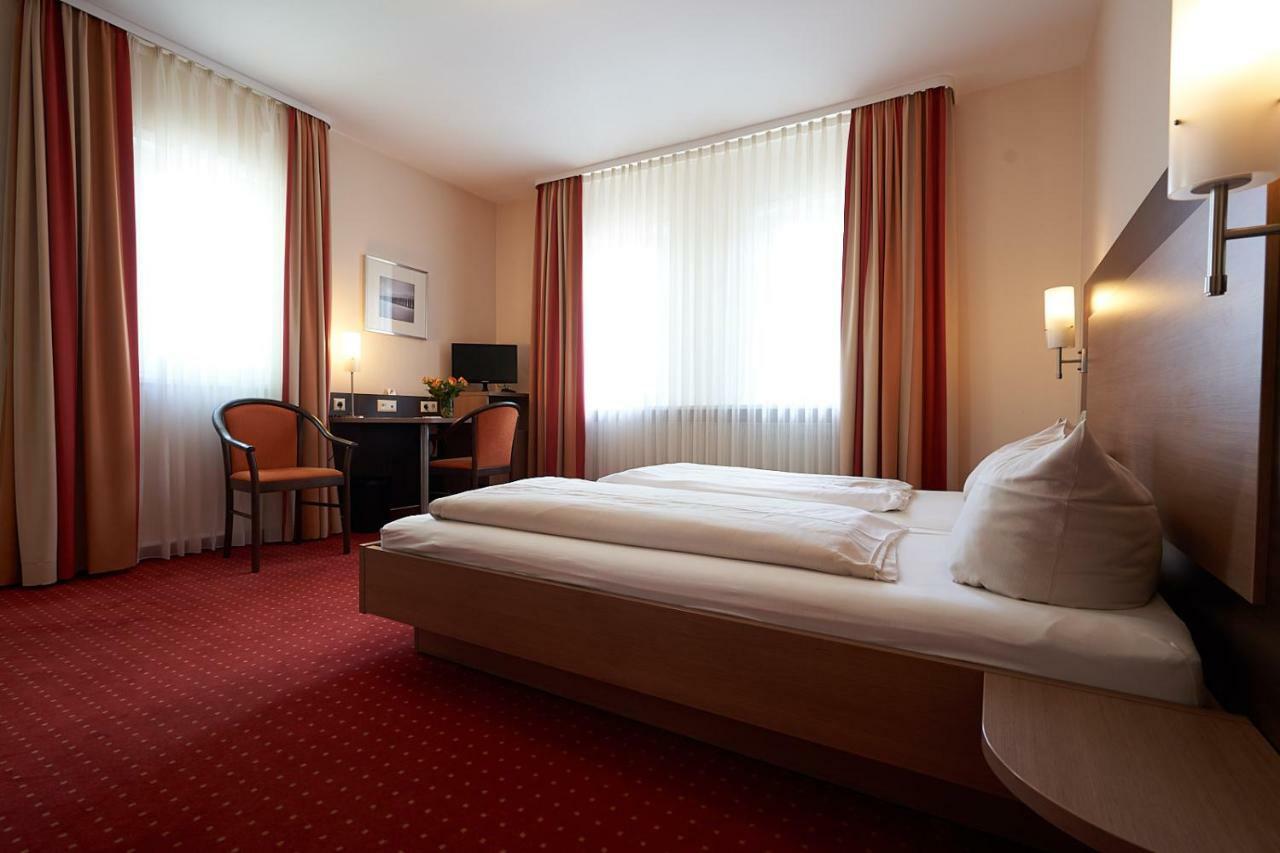 Hotel Gasthof Koenig Karl Freudenstadt Exterior photo